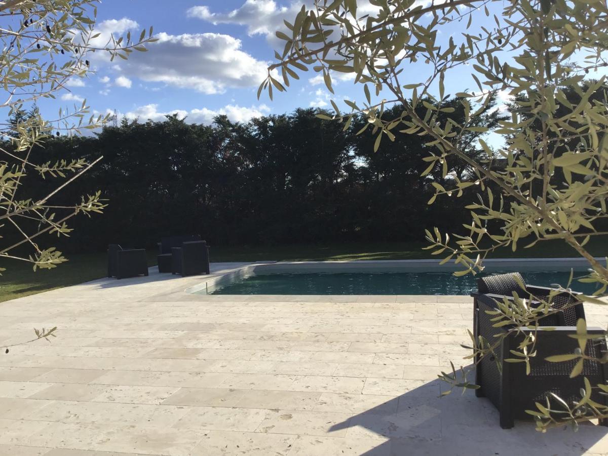Domaine Chamarel Villa Saint-Paulet-de-Caisson Exterior photo